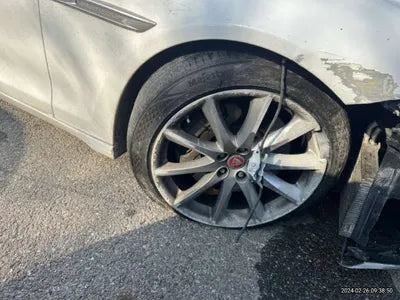 2016 Jaguar XJ SAJAA2296GNV93936 VIN:SAJAA2296GNV93936