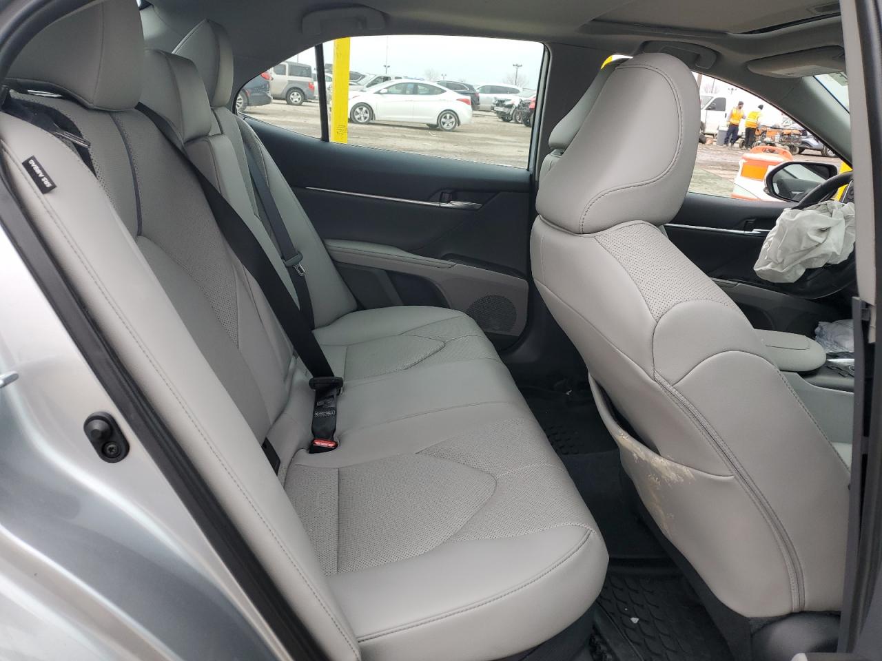 2022 TOYOTA CAMRY XLE VIN:4T1F31AK5NU584902