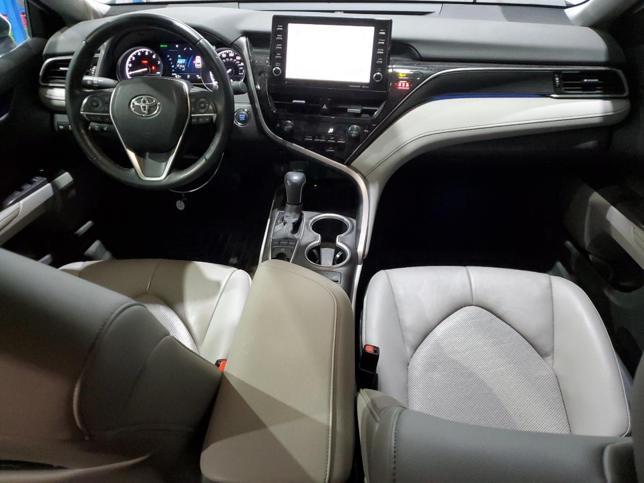 2022 TOYOTA CAMRY XLE VIN:4T1F11BK3NU069031