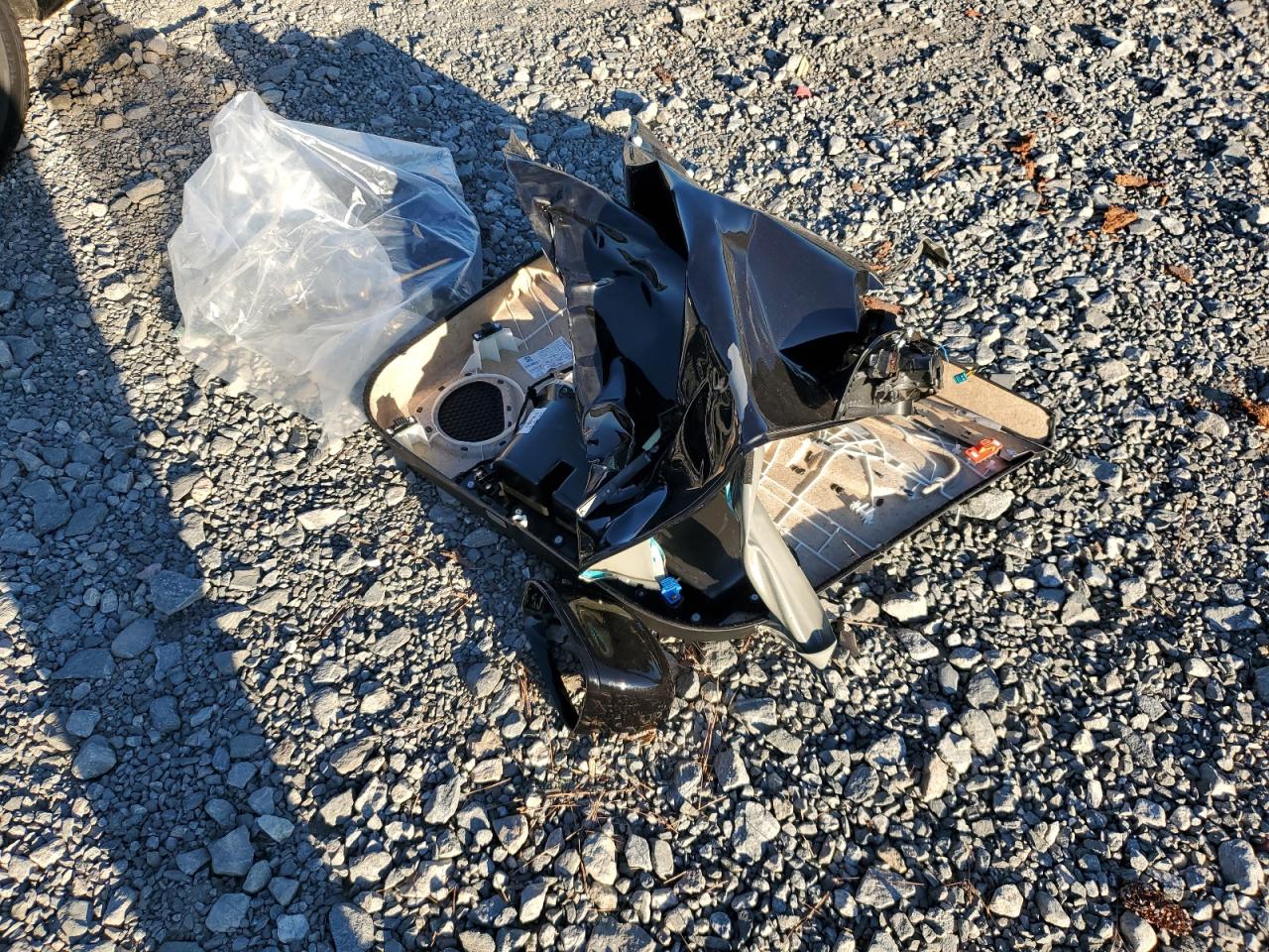 2022 VOLVO XC60 T8 RECHARGE INSCRIPTION EXPRESS VIN:YV4H60DZ1N1031931