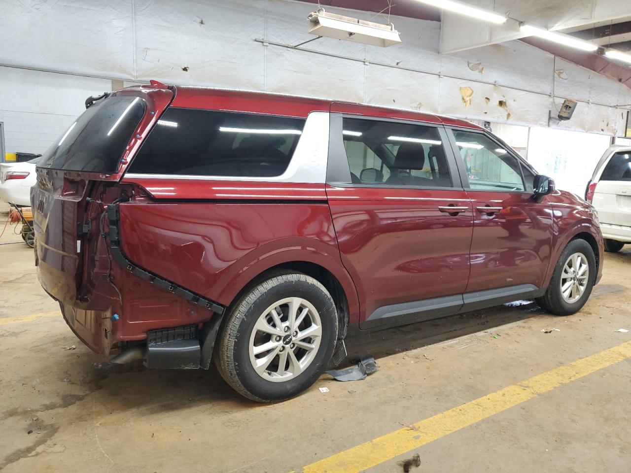 2022 KIA CARNIVAL LX VIN:KNDNB4H30N6058006