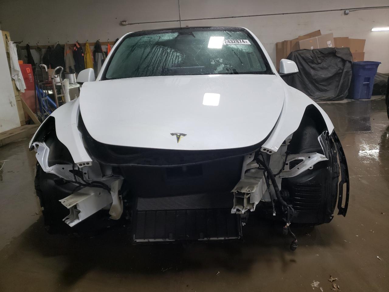 2023 TESLA MODEL Y  VIN:7SAYGDEE2PF601838