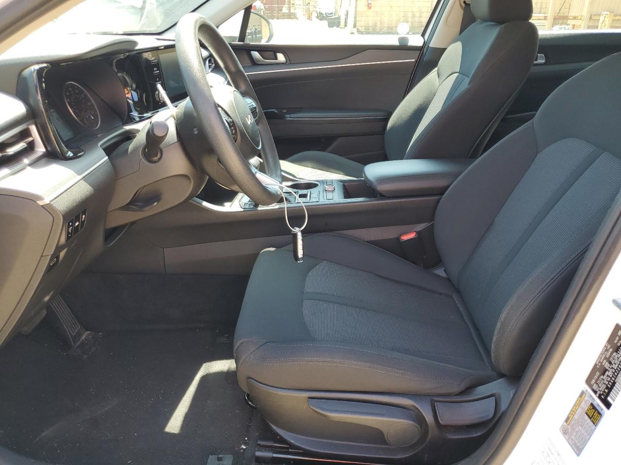 2022 KIA K5 LXS VIN:5XXG14J26NG144371