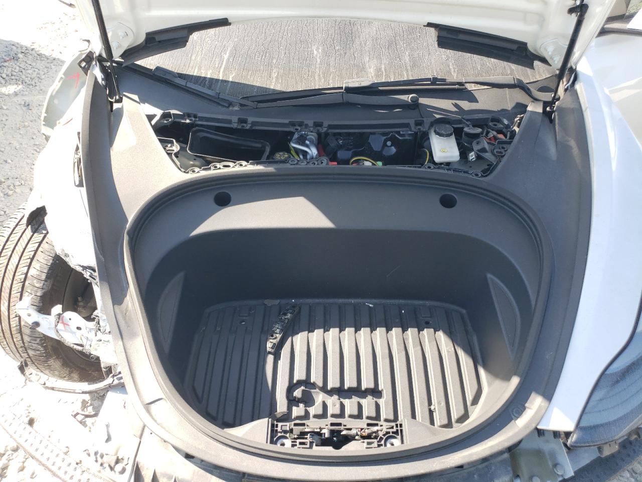 2023 TESLA MODEL 3  VIN:5YJ3E1EAXPF456315