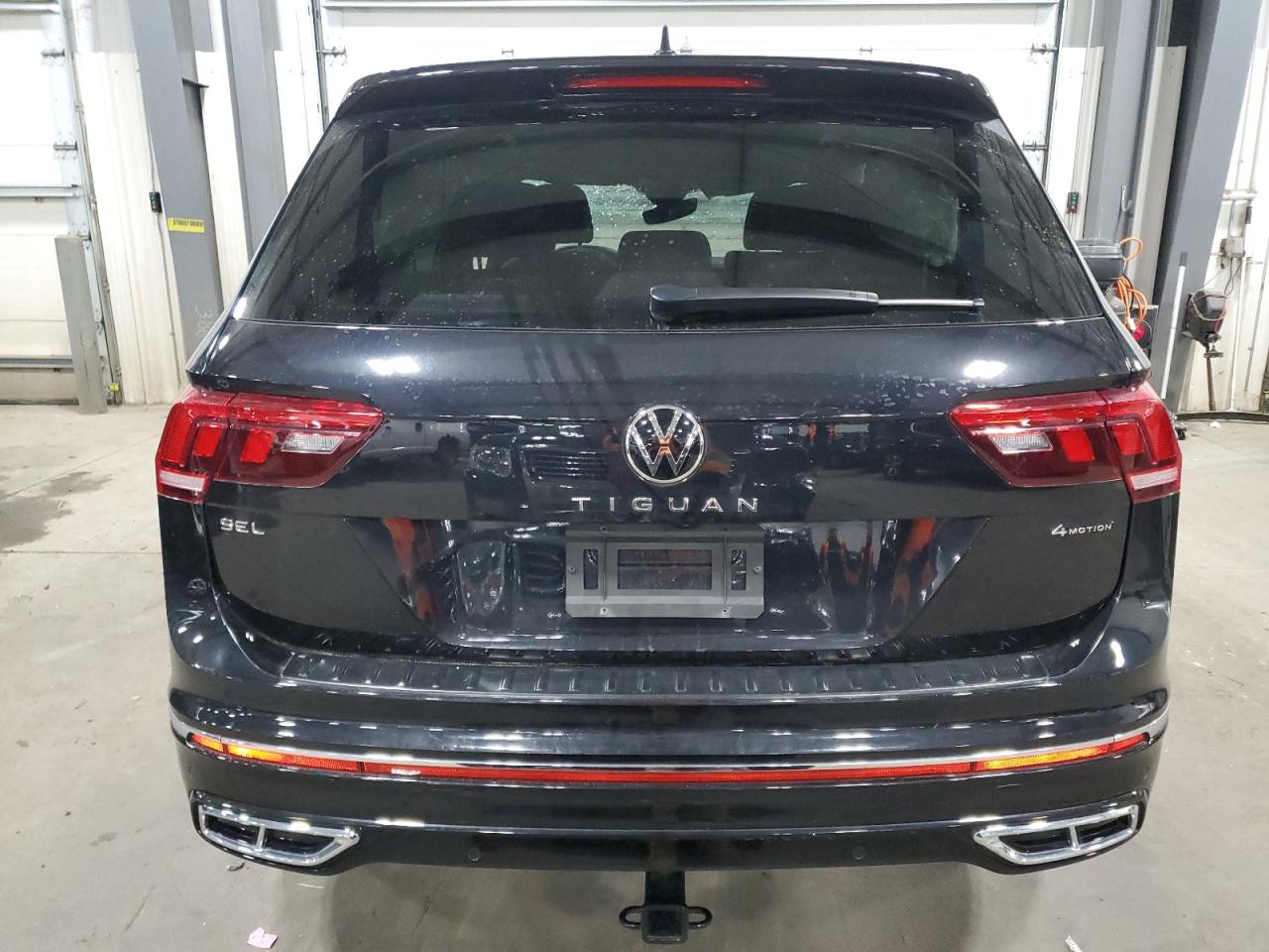 2022 VOLKSWAGEN TIGUAN SEL R-LINE VIN:3VV4B7AX9NM141266