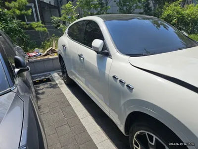 2017 Maserati Levante VIN: