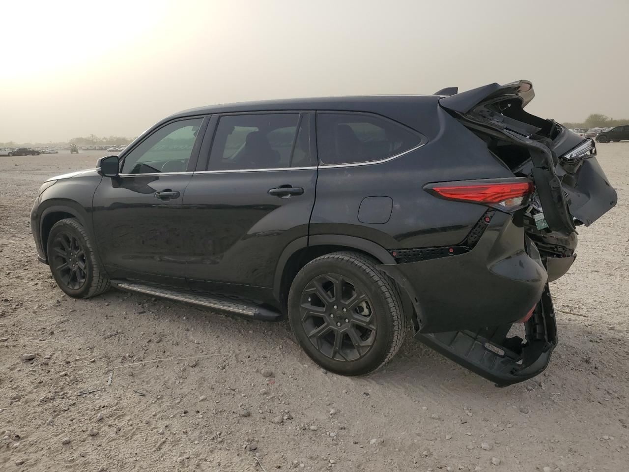 2022 TOYOTA HIGHLANDER L VIN:5TDZZRAH3NS109790