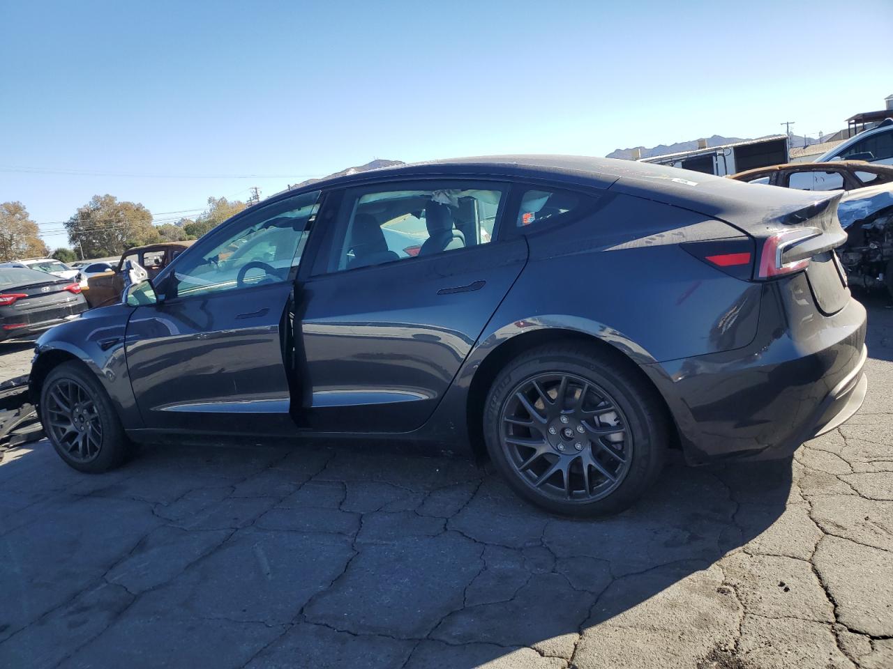 2024 TESLA MODEL 3  VIN:5YJ3E1EA9RF868423