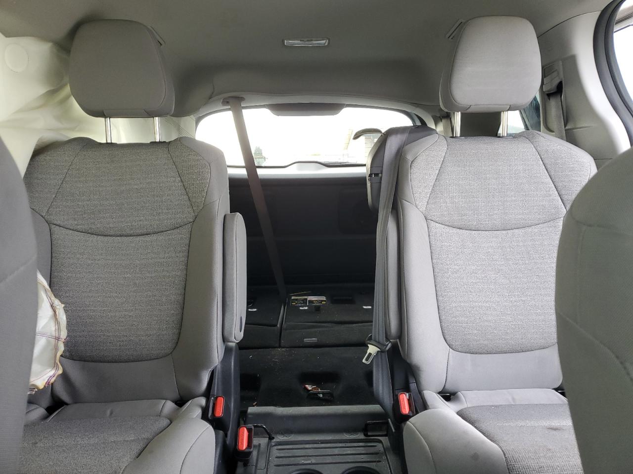 2022 TOYOTA SIENNA LE VIN:5TDKSKFCXNS057388