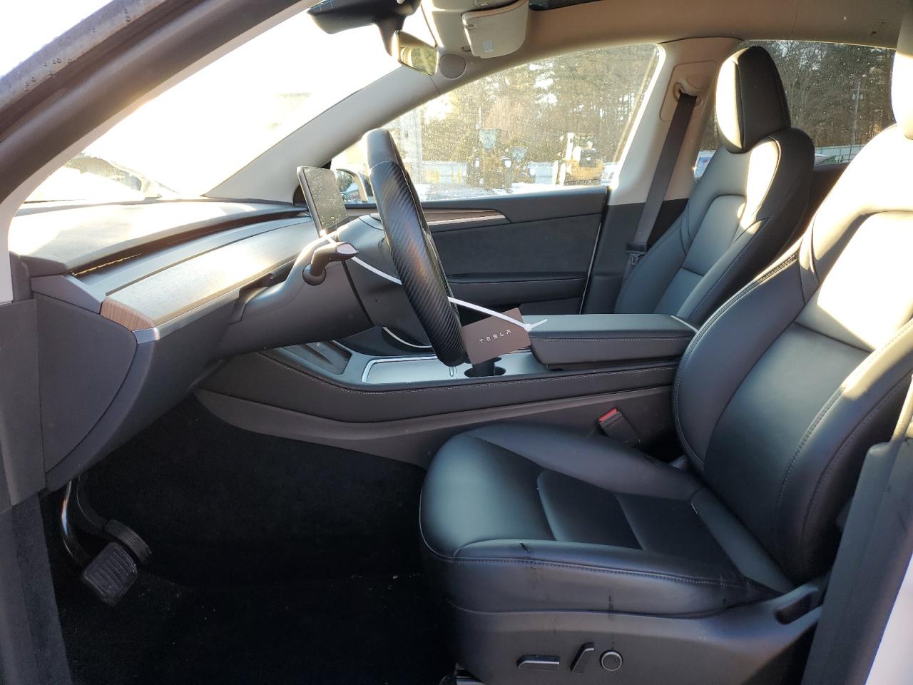 2023 TESLA MODEL Y  VIN:7SAYGDEE5PA129745