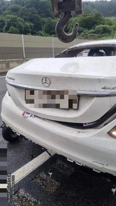 2015 Mercedes-Benz C 220 VIN: