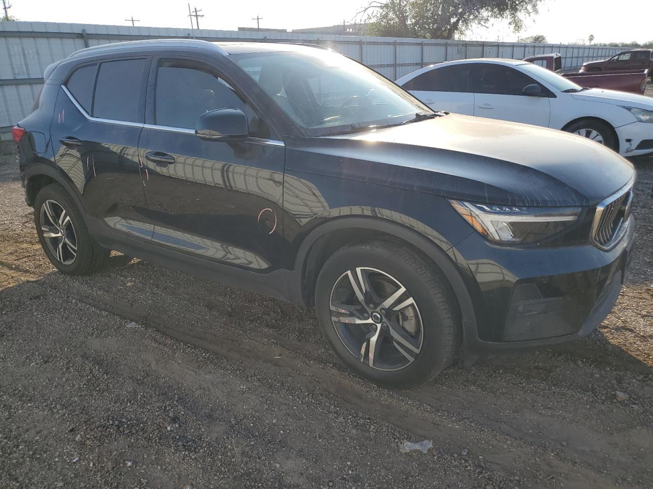 2023 VOLVO XC40 PLUS VIN:YV4L12UE4P2069944