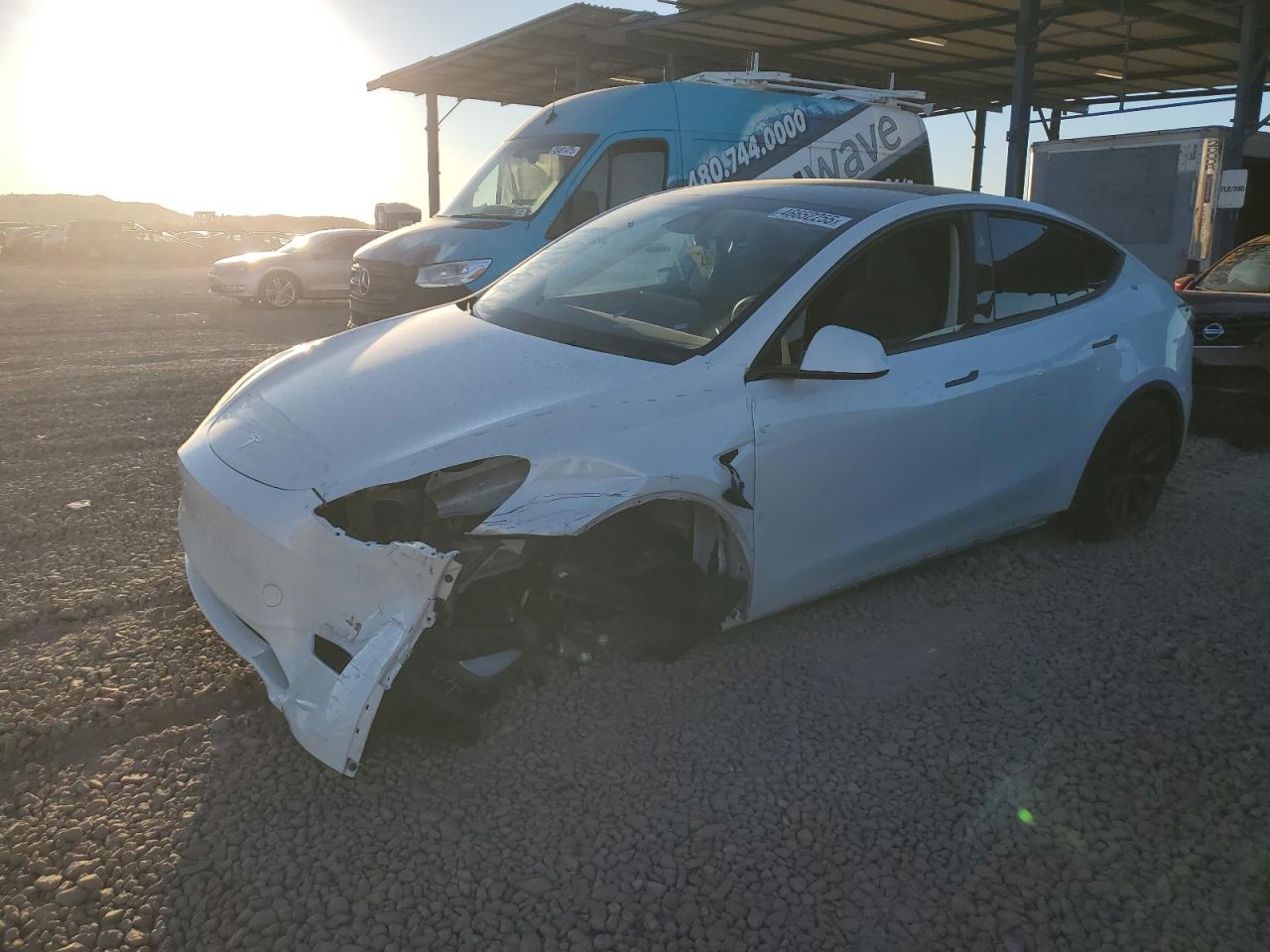 2024 TESLA MODEL Y  VIN:7SAYGAEE5RF036521