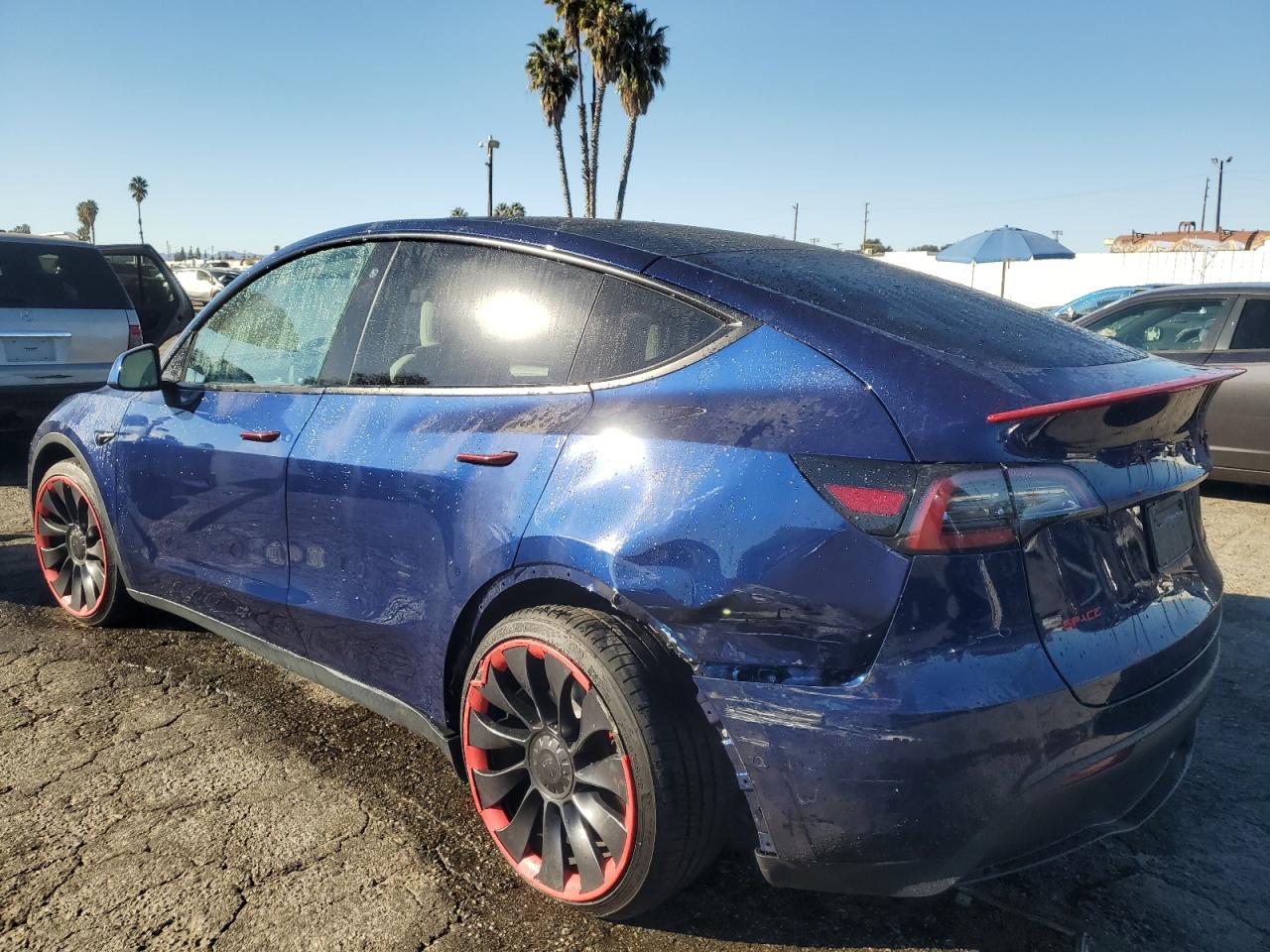 2022 TESLA MODEL Y  VIN:7SAYGDEF5NF551510