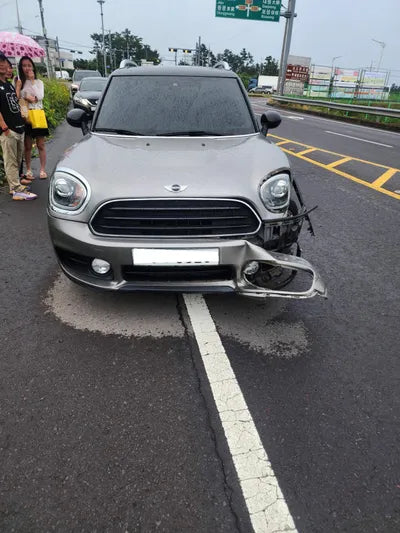 2017 MINI Countryman WMWYT9100J3D76856 VIN:WMWYT9100J3D76856