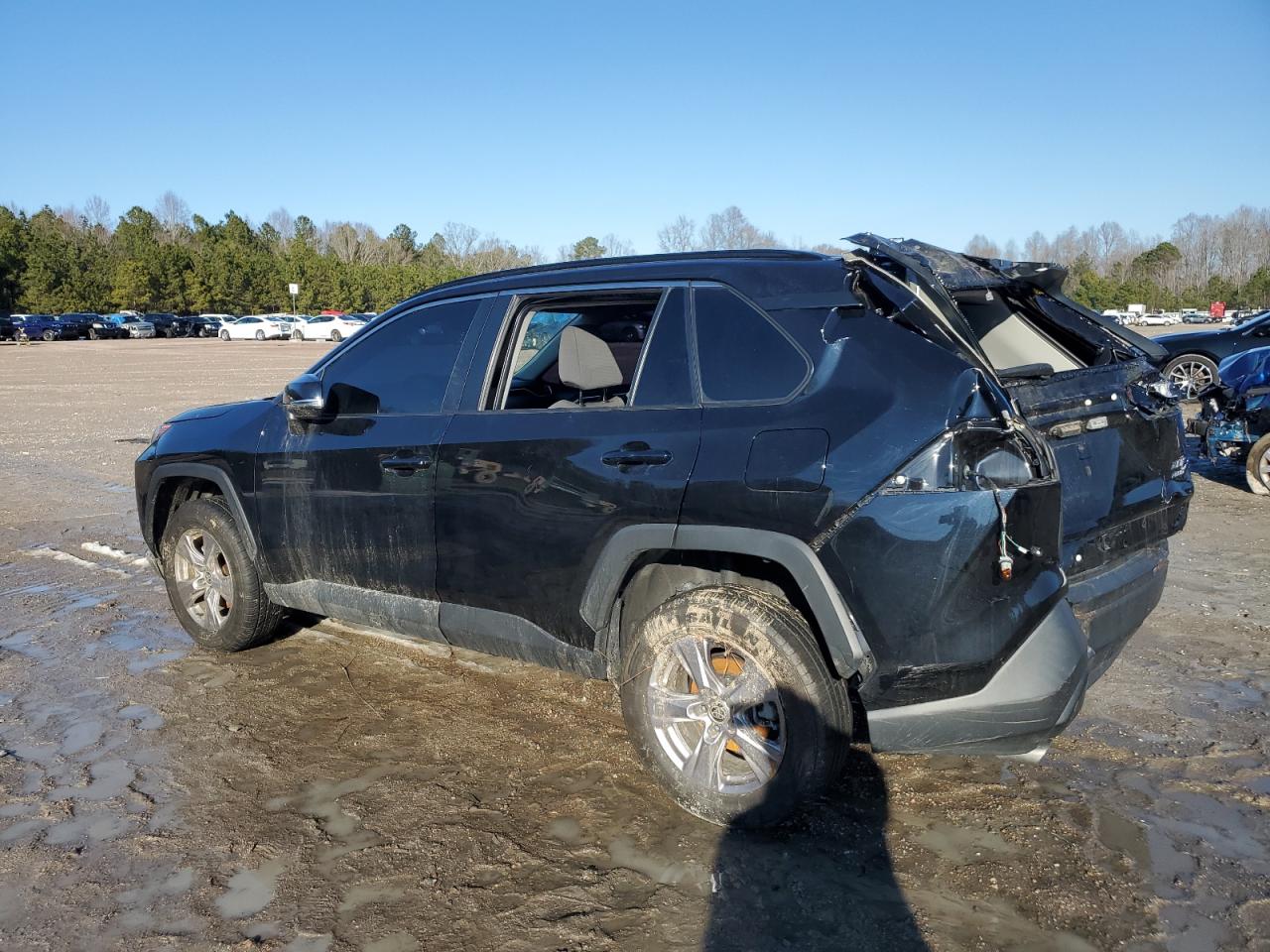 2022 TOYOTA RAV4 XLE VIN:2T3P1RFV1NW264883