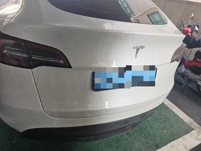 2023 Tesla Model Y VIN: