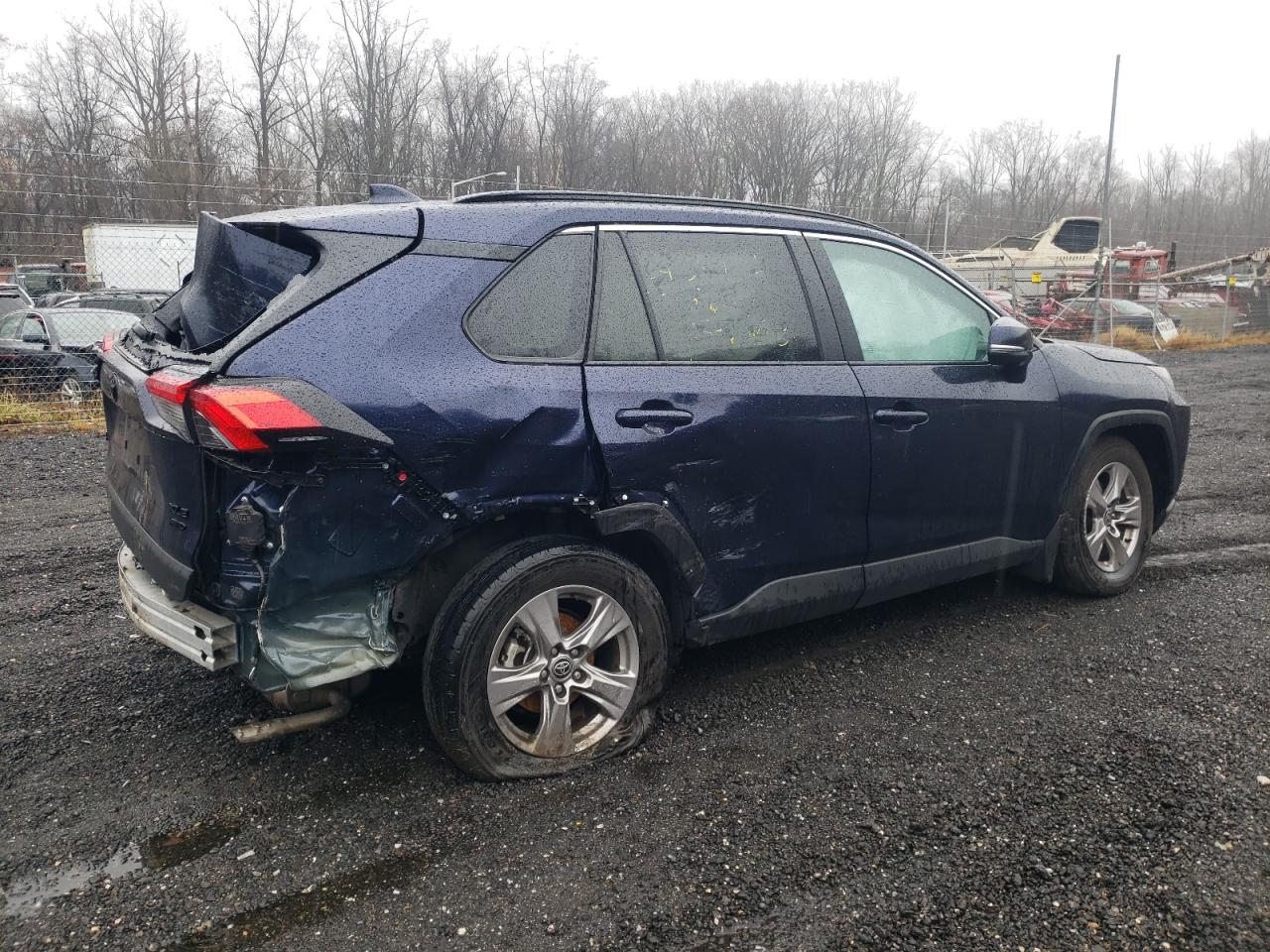 2023 TOYOTA RAV4 XLE VIN:2T3P1RFV5PW340219