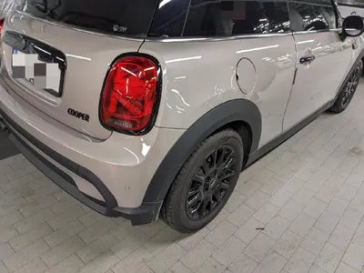2021 MINI Cooper VIN: