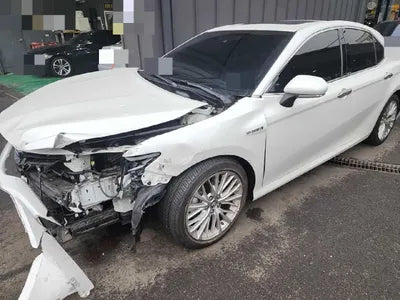 2019 Toyota Camry VIN: