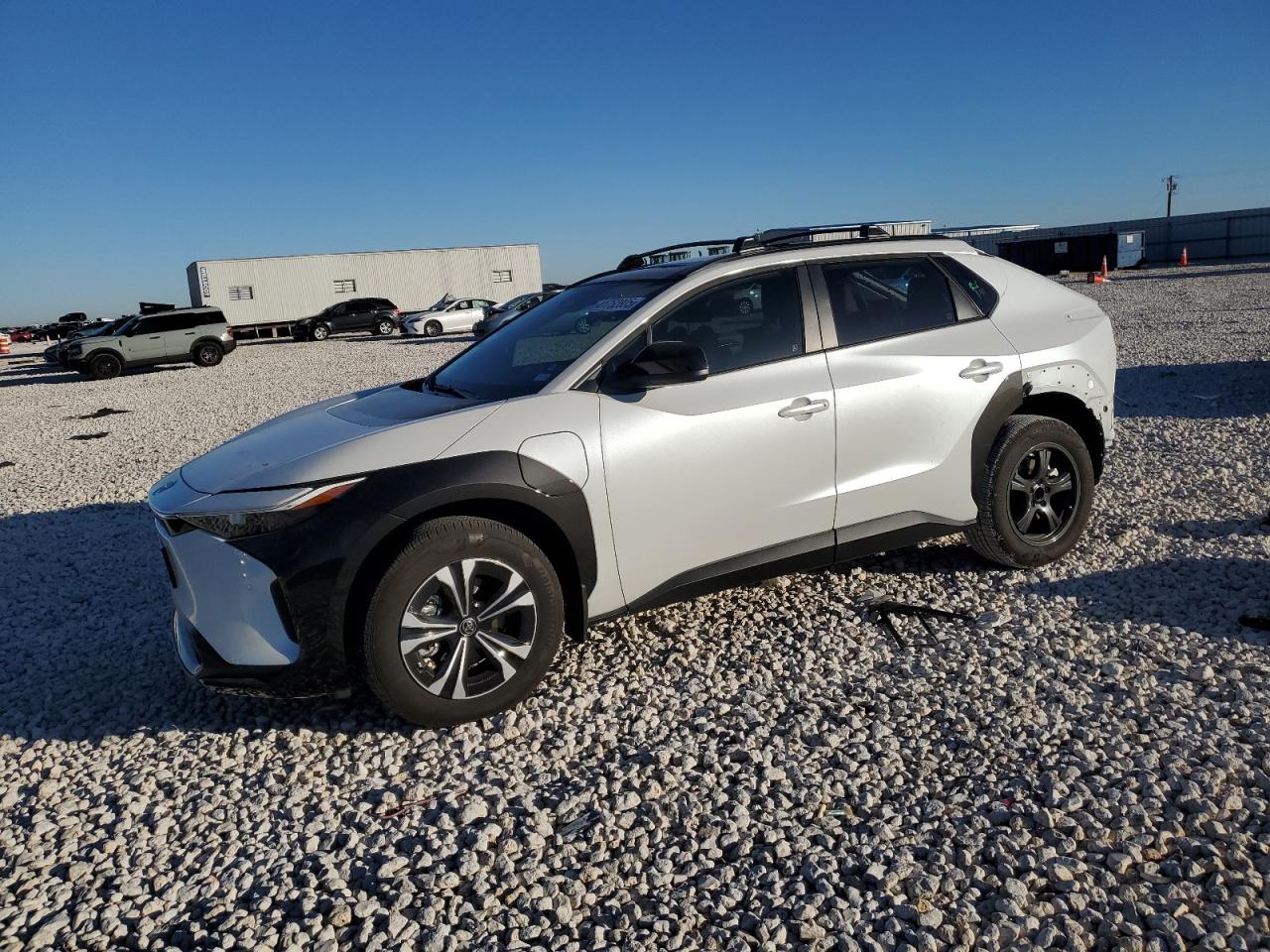 2024 TOYOTA BZ4X XLE VIN:3TMCZ5ANXMM425948