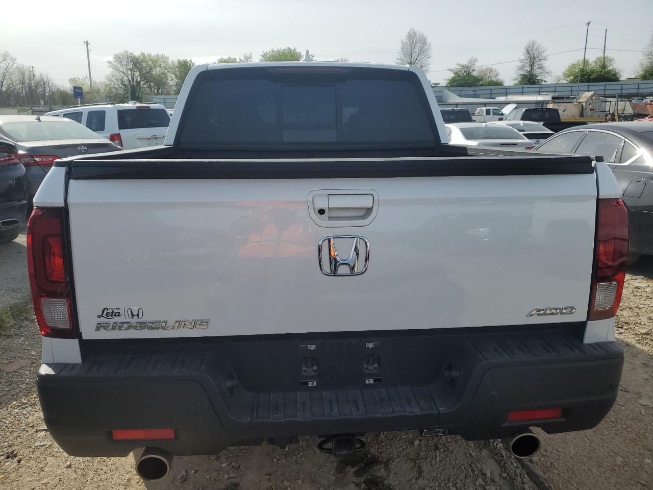 2022 HONDA RIDGELINE RTL VIN:5FPYK3F71NB011186