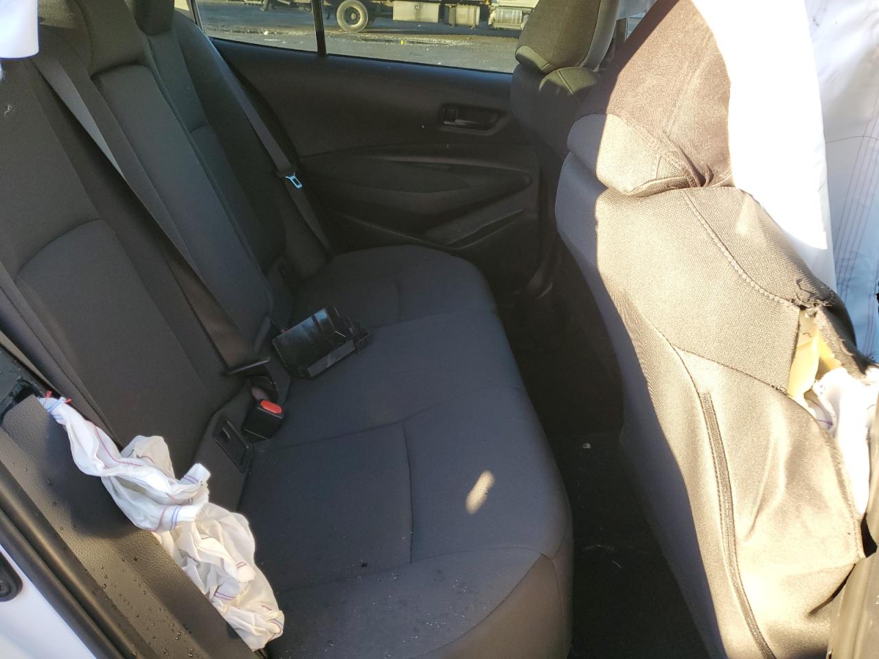 2022 TOYOTA COROLLA LE VIN:5YFEPMAE2NP351623