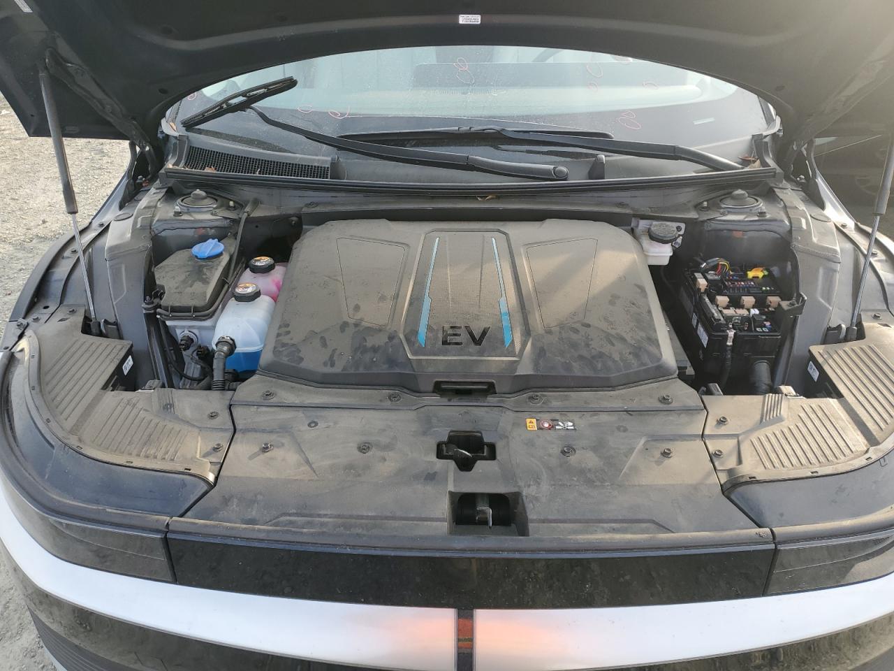 2022 HYUNDAI IONIQ 5 SEL VIN:KM8KNDAF2NU104036