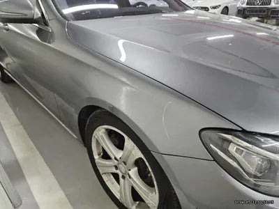 2017 Mercedes-Benz E 200 VIN: