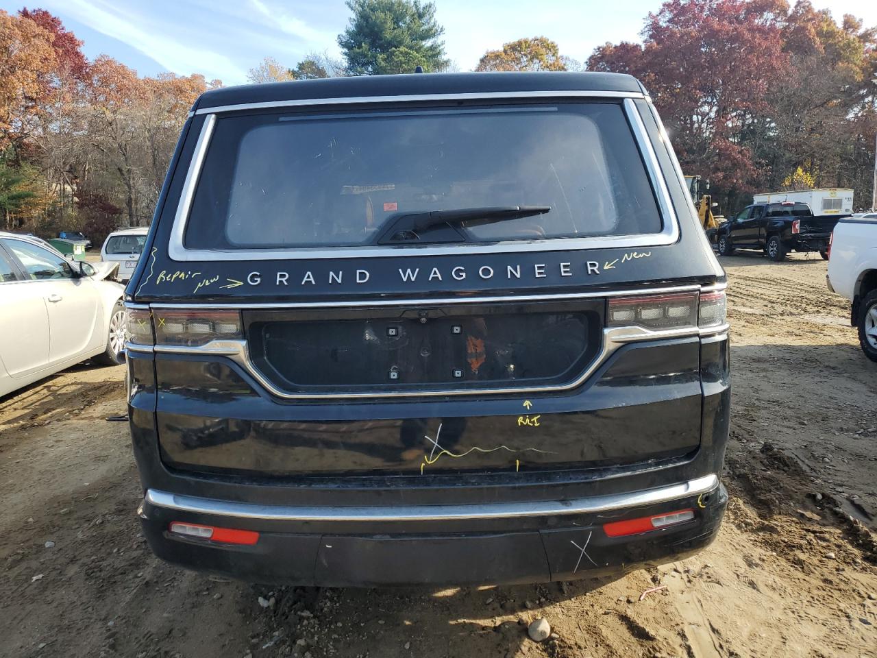 2022 JEEP GRAND WAGONEER SERIES III VIN:1C4SJVGJ9NS112597