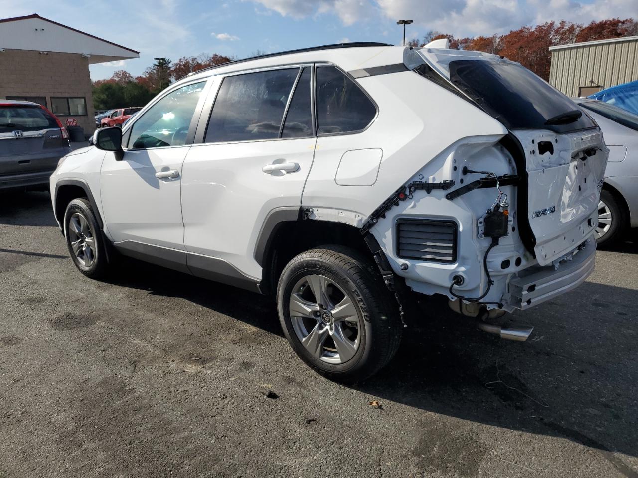 2024 TOYOTA RAV4 XLE VIN:2T3P1RFVXRC418949
