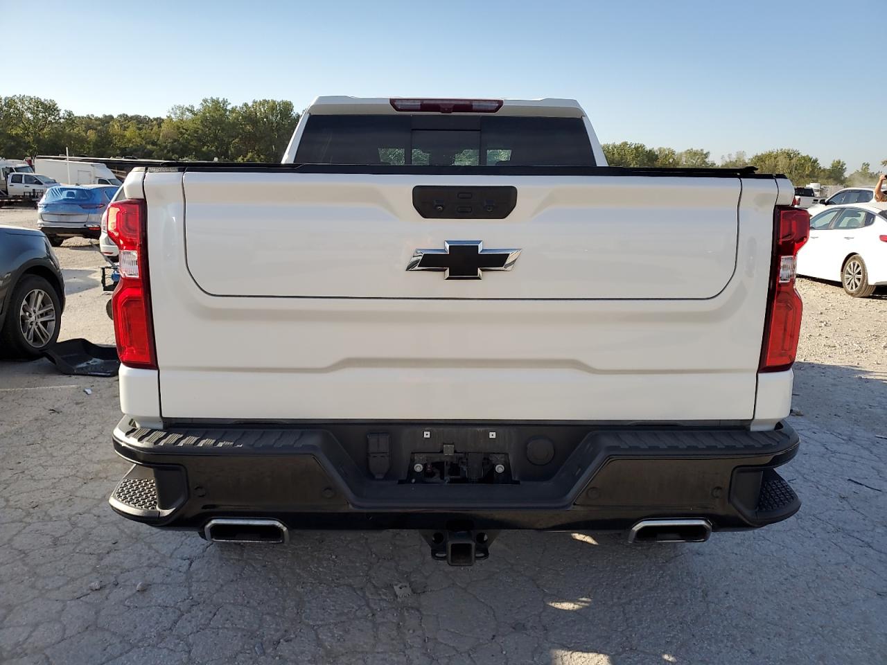 2022 CHEVROLET SILVERADO K1500 LT TRAIL BOSS VIN:3GCUDFEL2NG661169