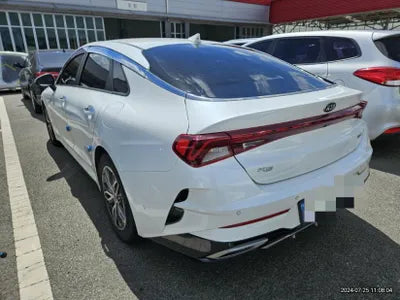 2021 Kia K5 VIN: