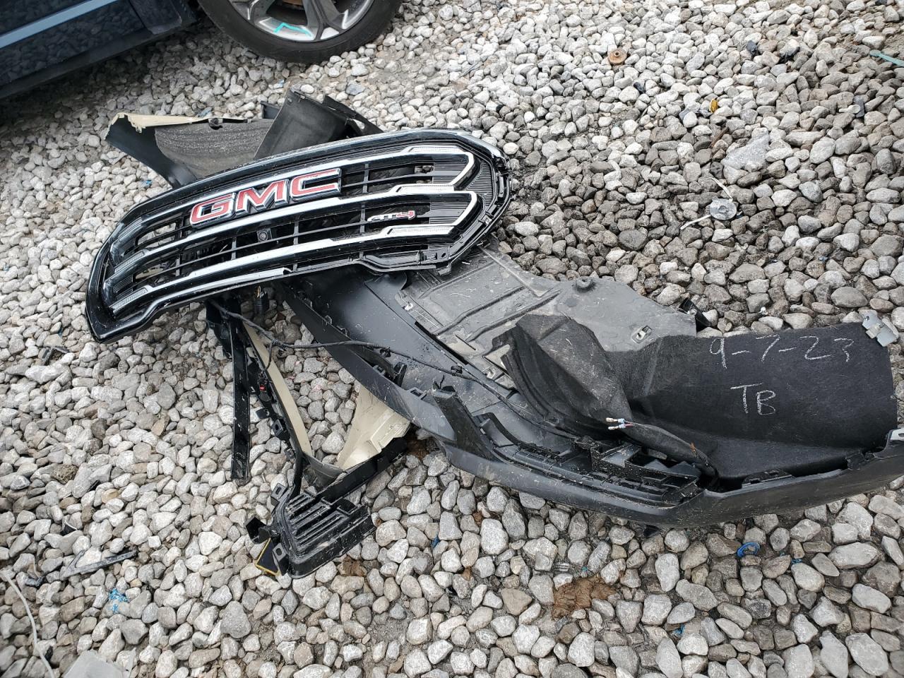 2022 GMC TERRAIN AT4 VIN:3GKALYEV6NL231272