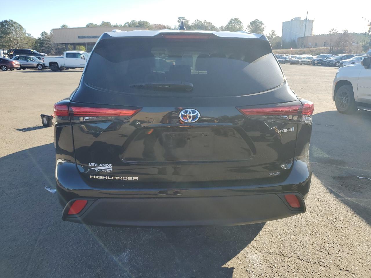2022 TOYOTA HIGHLANDER HYBRID XLE VIN:5TDGARAH7NS514663