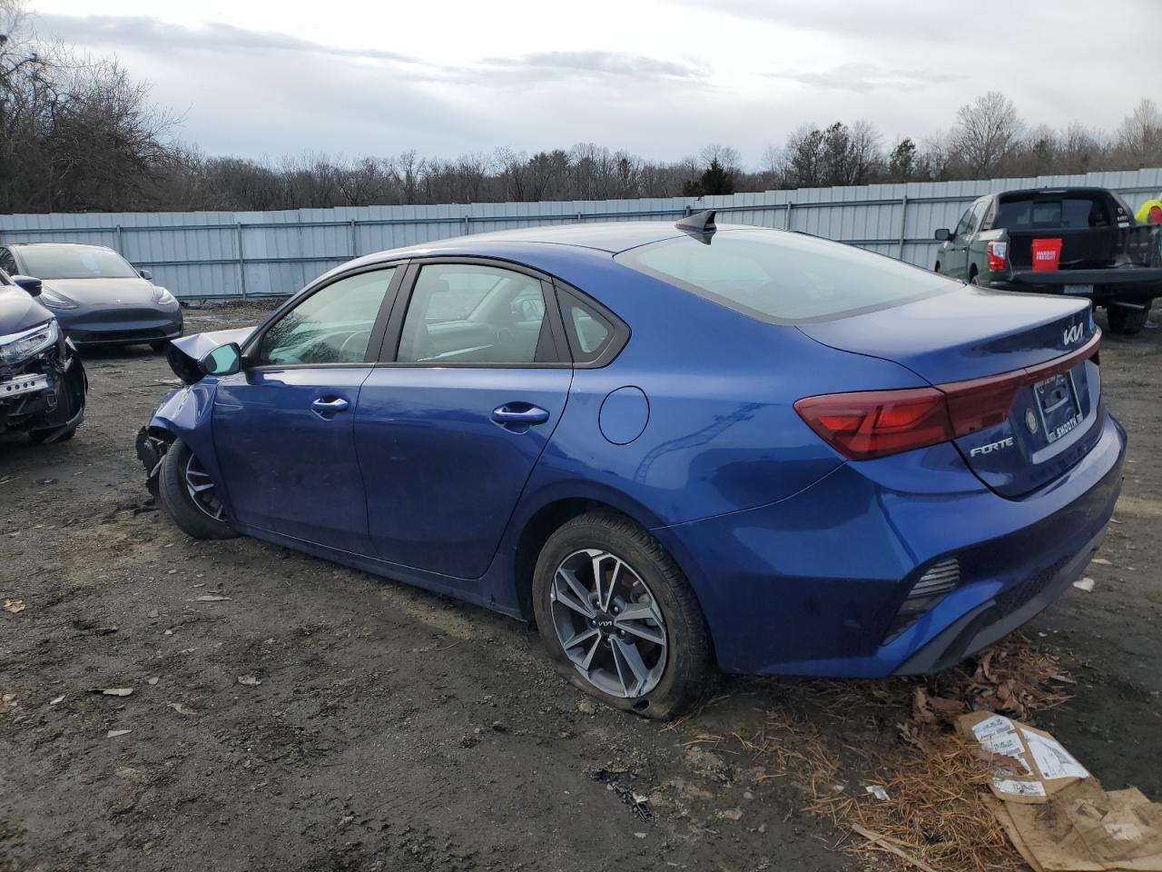 2022 KIA FORTE FE VIN:3KPF24AD8NE500225