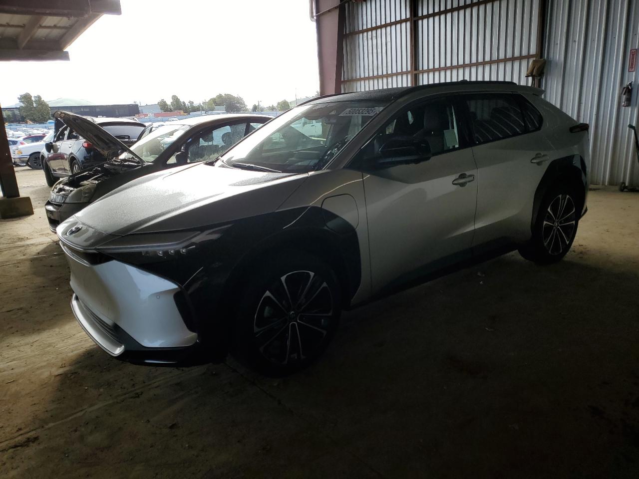 2023 TOYOTA BZ4X XLE VIN:JTMAAAAA3PA004840