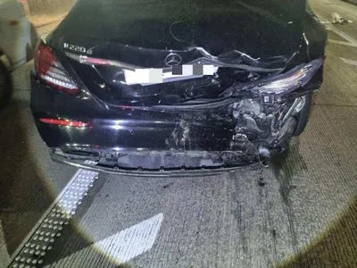 2016 Mercedes-Benz E 220 VIN: