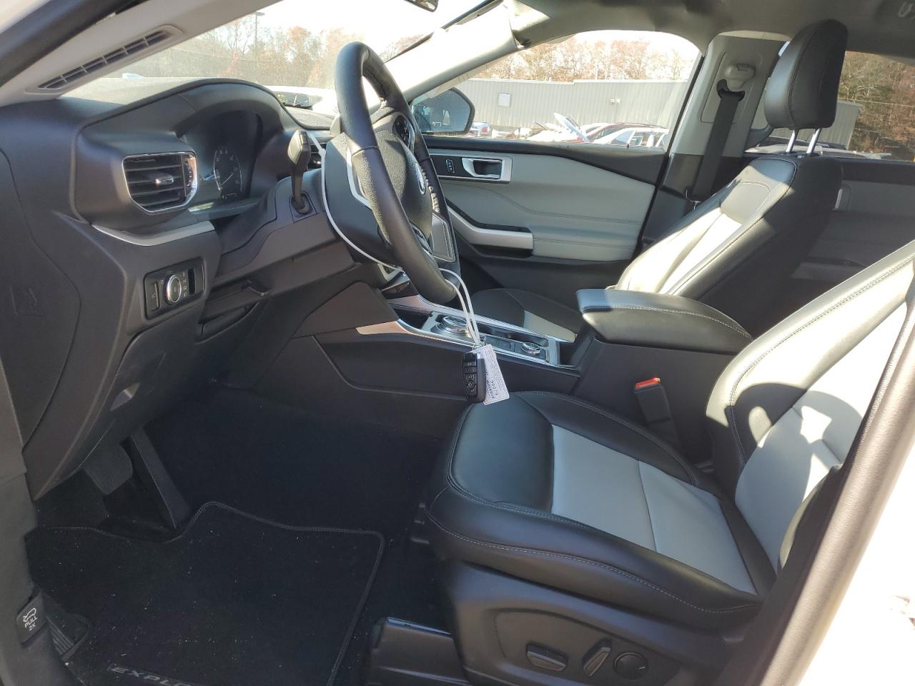 2023 FORD EXPLORER XLT VIN:1FMSK8DH0PGB42511