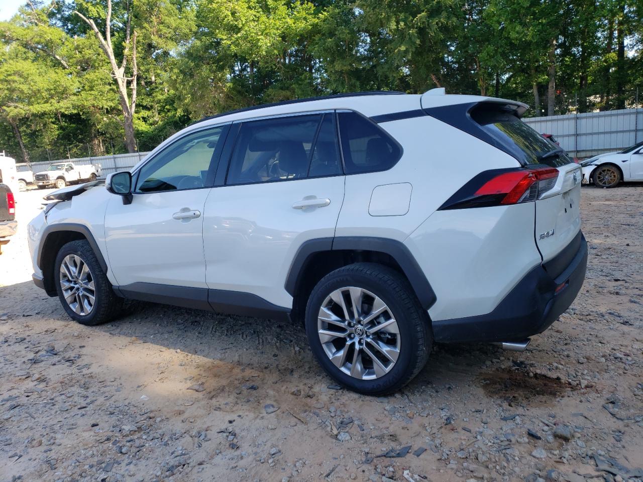 2022 TOYOTA RAV4 XLE PREMIUM VIN:JTMC1RFV7ND087056