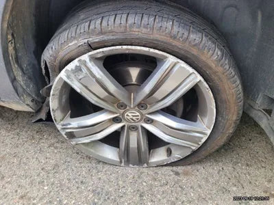 2018 Volkswagen Tiguan 439KMWVGZZZ5NZJW9 VIN:439KMWVGZZZ5NZJW9