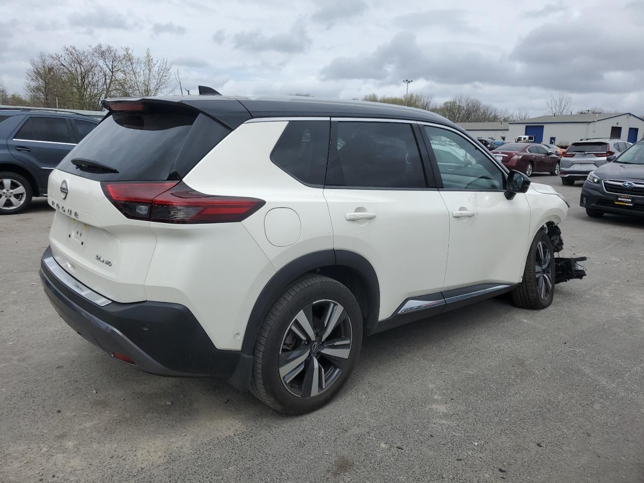 2022 NISSAN ROGUE SL VIN:JN8BT3CB8NW333585
