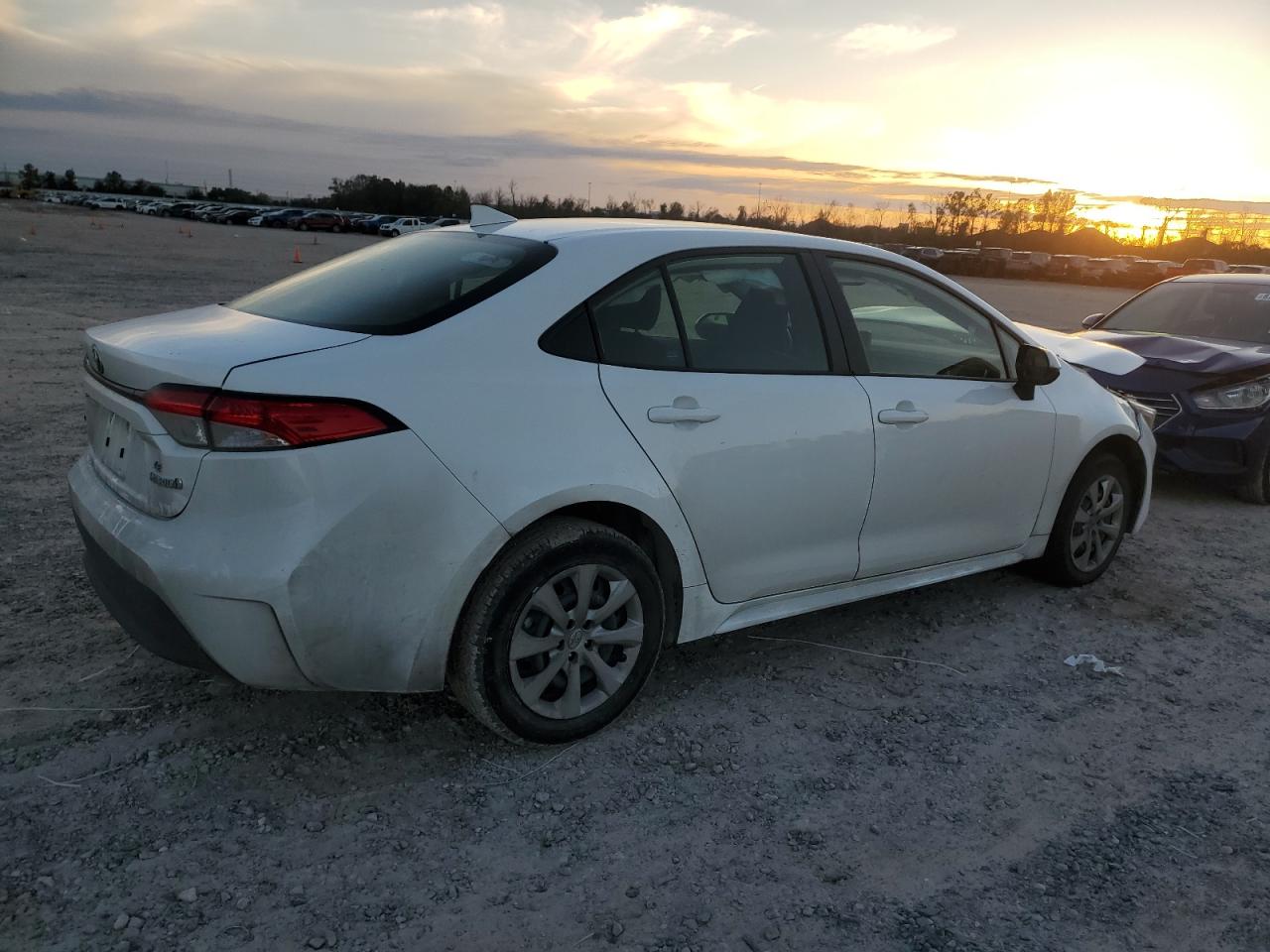 2024 TOYOTA COROLLA LE VIN:JTDBCMFE3R3042569