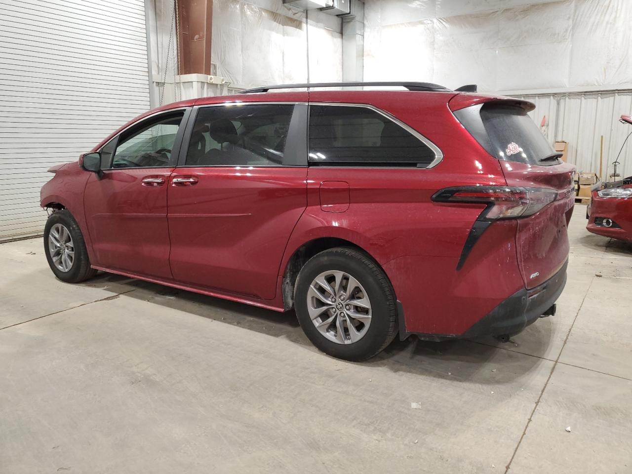 2023 TOYOTA SIENNA XLE VIN:5TDJSKFC2PS099746