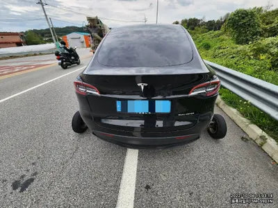 2022 Tesla Model Y 7SAYGDEE5NF498038 VIN:7SAYGDEE5NF498038