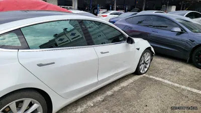 2020 Tesla Model 3 5YJ3E1EB0LF725098 VIN:5YJ3E1EB0LF725098