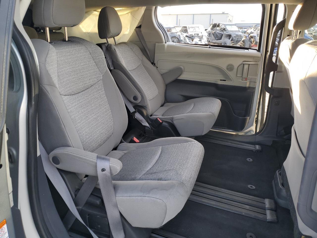 2022 TOYOTA SIENNA LE VIN:5LMDJ1D9XJUL01015