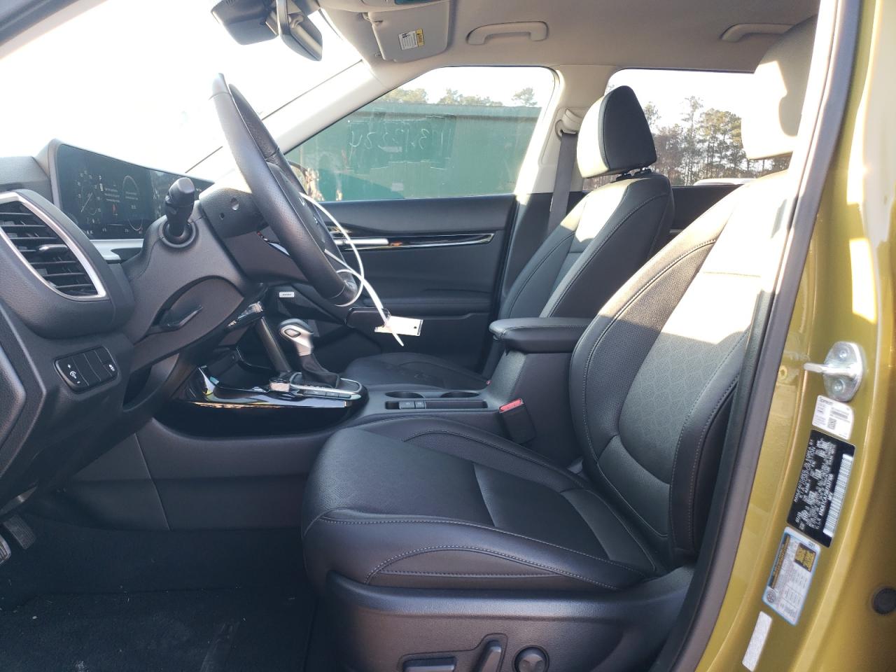 2024 KIA SELTOS SX VIN:KNDETCA75R7537106