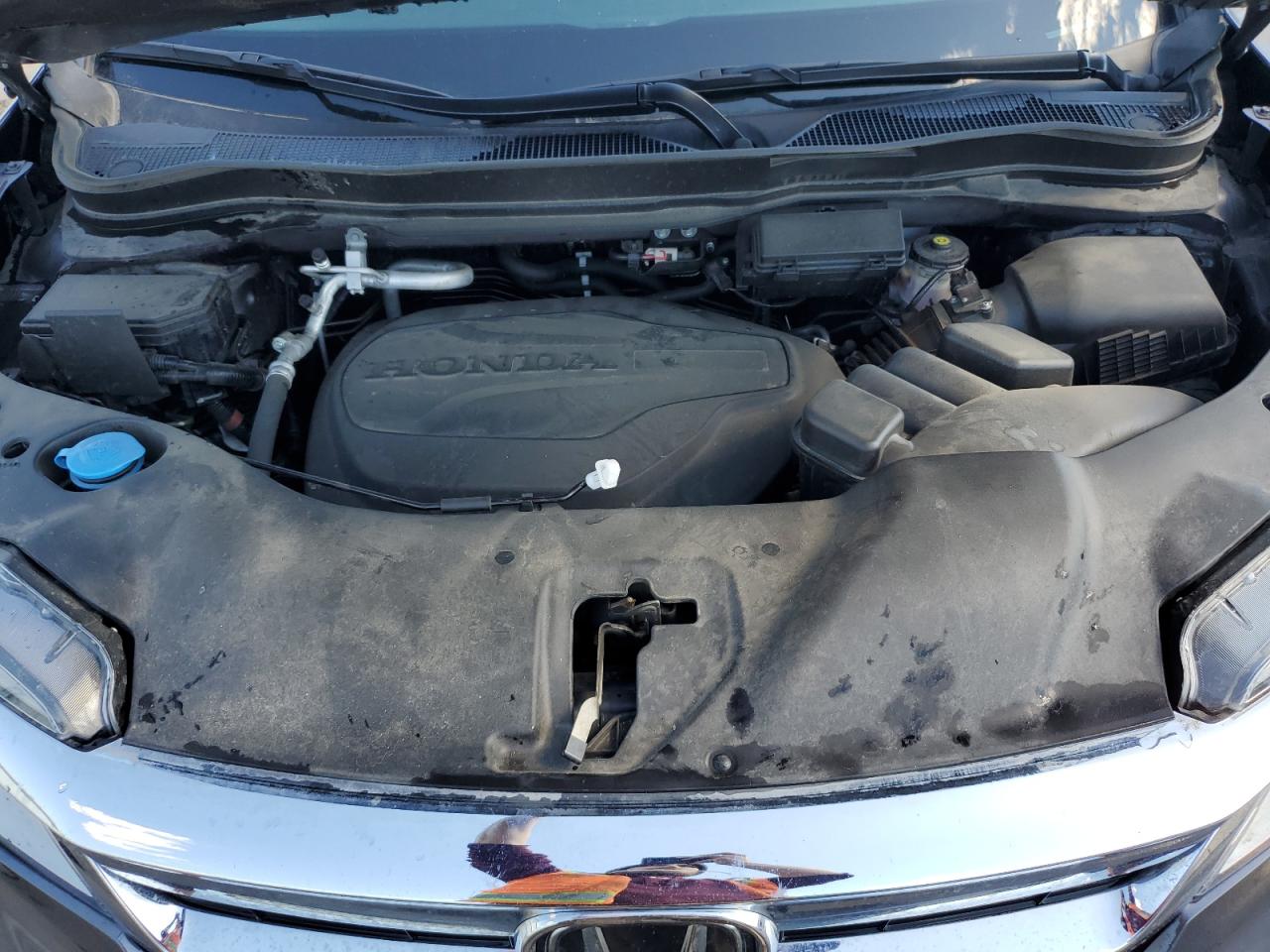 2022 HONDA PILOT TOURING VIN:5FNYF6H69NB017627