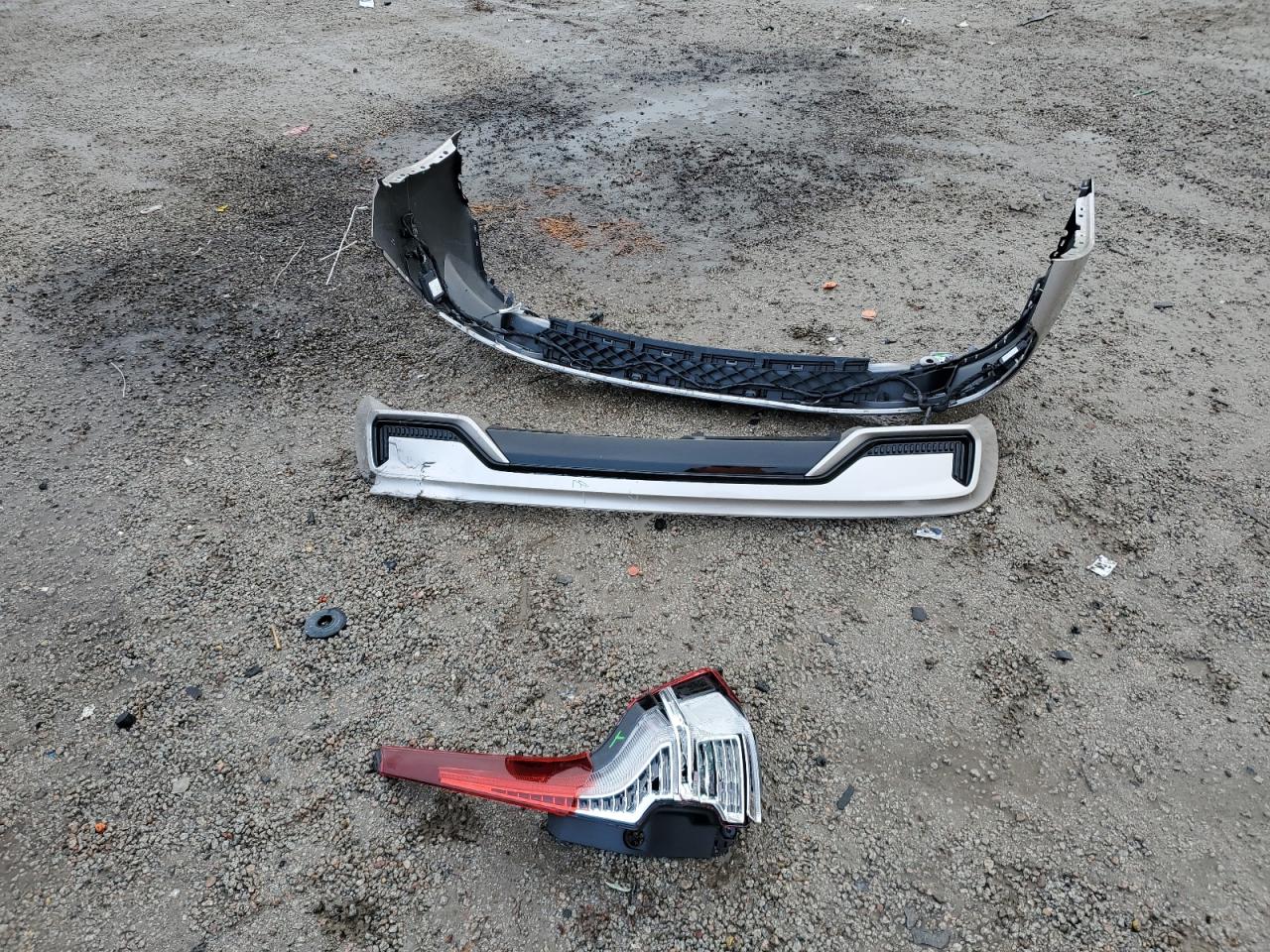 2024 VOLVO XC60 PLUS VIN:YV4H60DL6R1890143